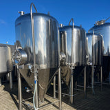 Vertical Pressure Tank 2000 L