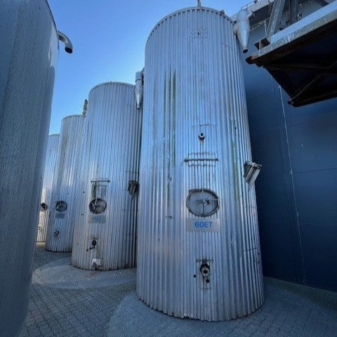 Vertical Insulated Tank 21.500L