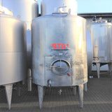 Vertical tank 5500L